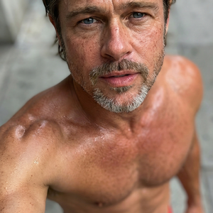 Imagem do prompt Selfie_uploaded photo mandatory identity reference